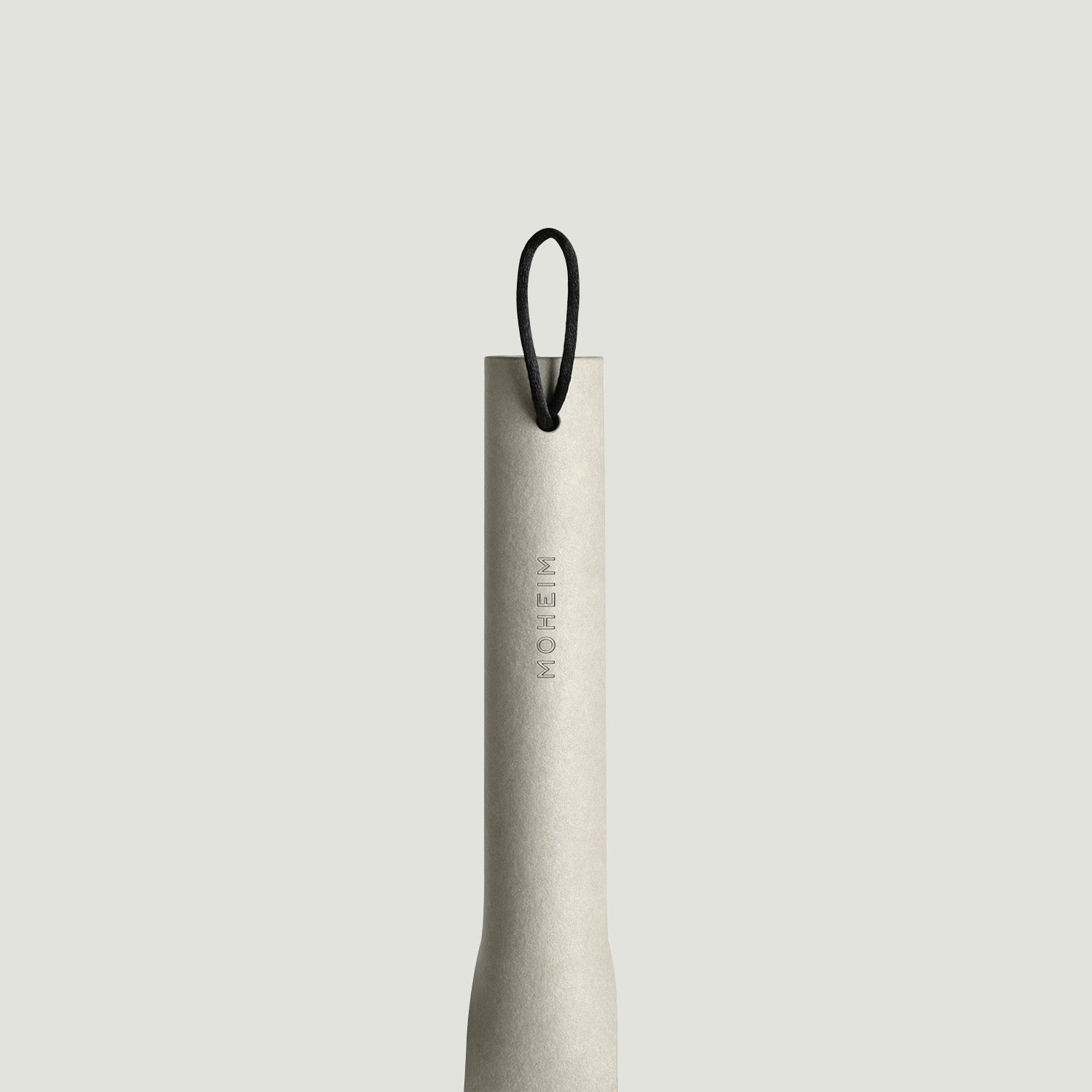 SHOEHORN short