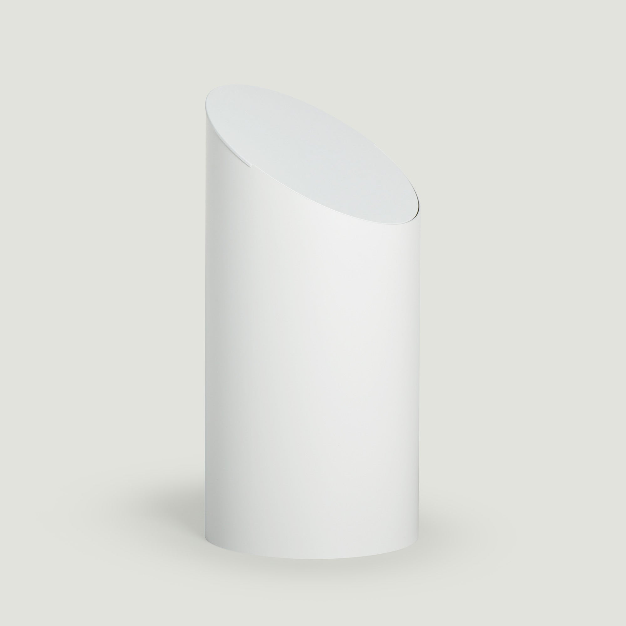 北欧デザインのおしゃれなゴミ箱 SWING BIN 8L 白 ホワイト